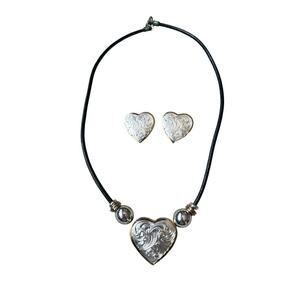 Montana Silversmiths Heart Choker & Post Earrings Jewelry Set Silver Western